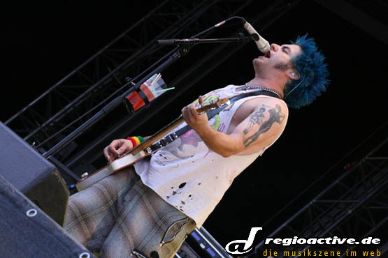 NOFX (live auf dem With Full Force Festival-Sonntag 2010)